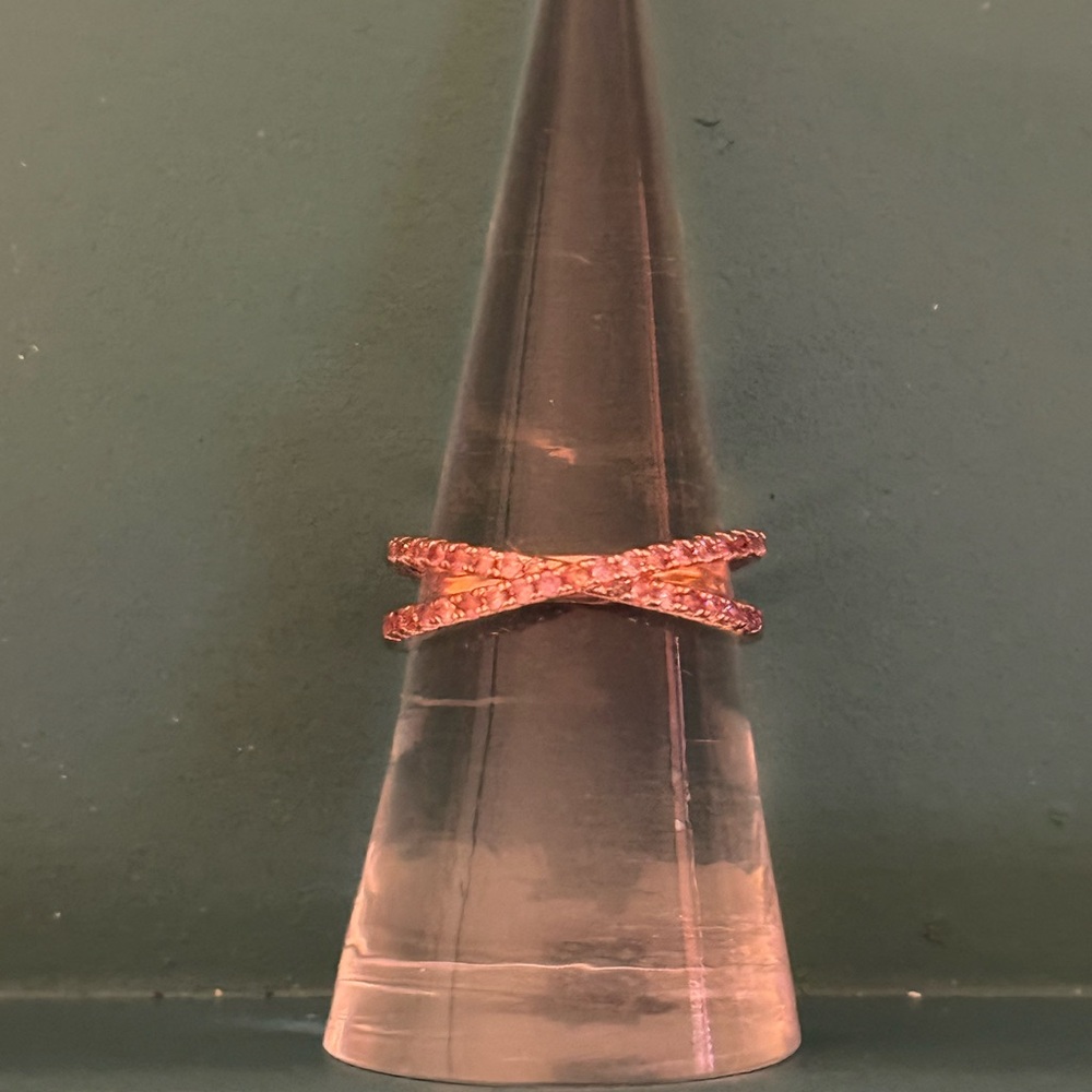 Elegant Pink Crossover Ring
